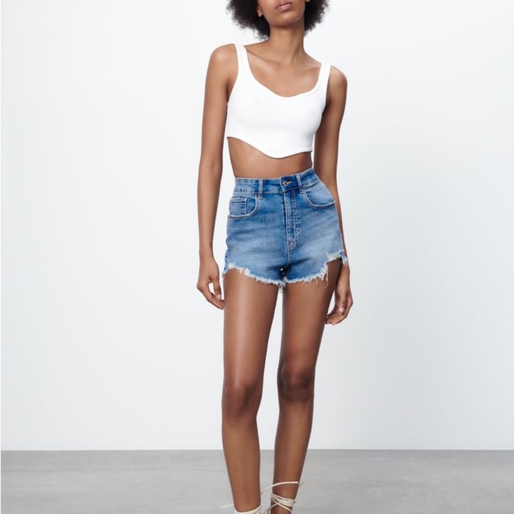NWT Zara high rise shorts